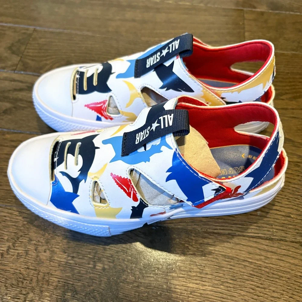 Converse All‎ Star Superplay Shark Print Sandals Kids Size 1 White Red Blue